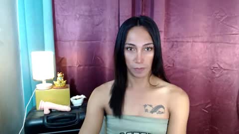 lucyLove online show from March 6, 1:12 am