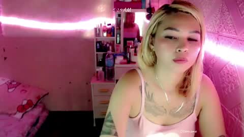 pinay_romancee online show from March 22, 9:26 am