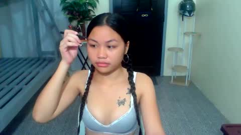 pinay_rosee online show from May 20, 12:57 pm