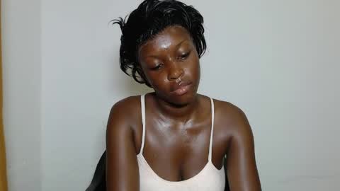 pinkykiki_247 online show from March 27, 5:24 pm