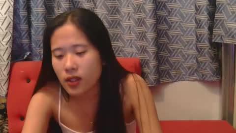 pititepinay_asiangirl online show from May 31, 9:15 am