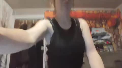 pizzedwife online show from March 29, 3:27 am