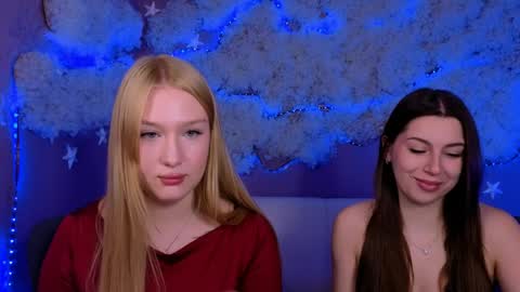 Sophie online show from March 31, 7:14 pm