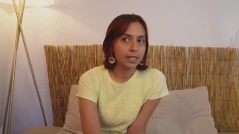 pretty_goddess online show from June 4, 8:13 pm
