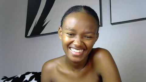 Pretty doll online show from April 8, 9:39 pm