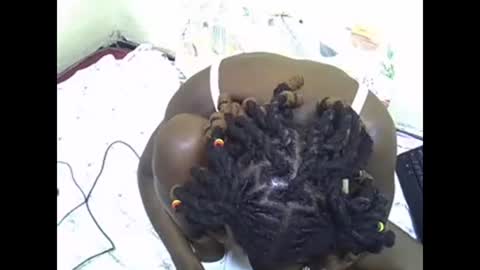 prettyalma online show from December 10, 7:54 pm