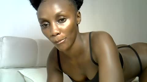 Pretty darkskin doll online show from June 17, 12:28 pm