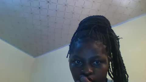 prettyshally online show from March 8, 9:13 am