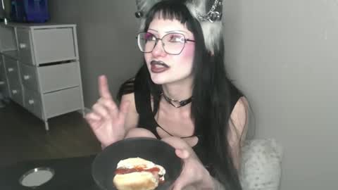 princessminxxy online show from January 25, 4:23 am