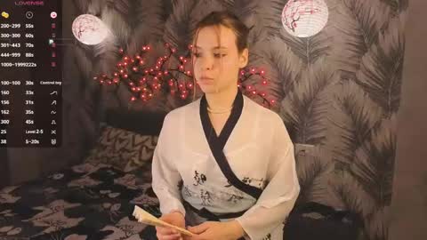 Hina online show from April 25, 3:09 pm