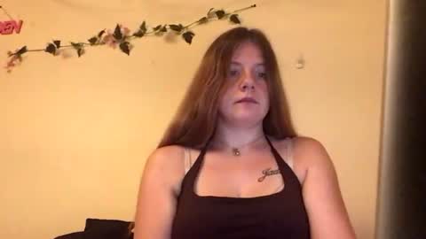 princesssnowflk84 online show from July 19, 9:17 pm
