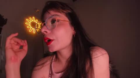 Vero online from Tuesday to Sunday online show from April 4, 9:13 pm