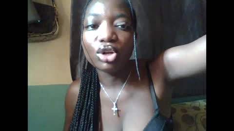 ora online show from April 25, 10:29 am