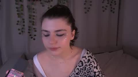 Ava online show from July 29, 8:42 pm