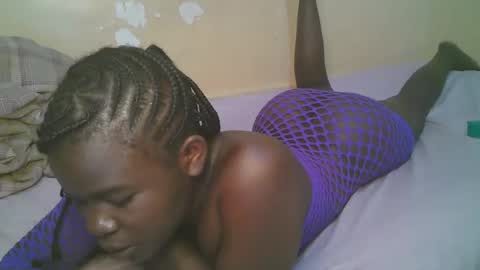 queen_latasha online show from May 8, 2:48 am