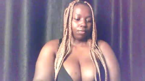 QUEEN online show from May 7, 4:28 am