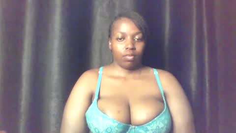 QUEEN online show from May 25, 5:06 am