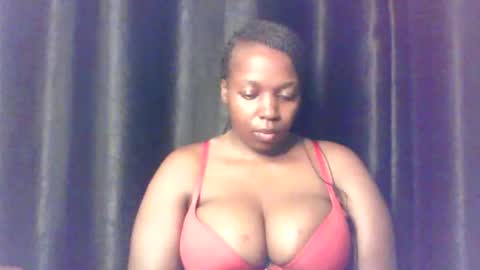 QUEEN online show from May 31, 5:02 am