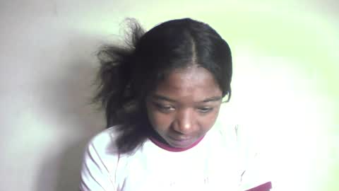 queennaya online show from July 7, 2:31 pm