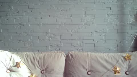 QueenOfModels online show from April 26, 3:37 am