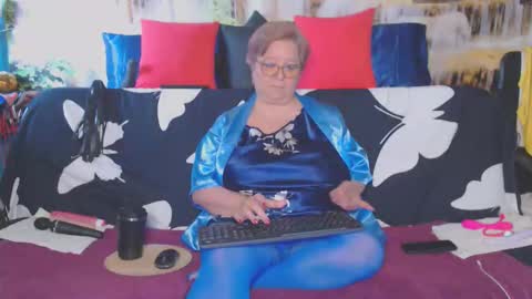 QueenPammy online show from March 18, 8:19 am