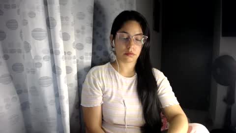 Paola online show from June 12, 2:41 am