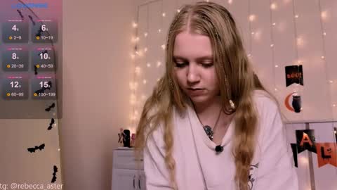 Rebecca  Becc online show from October 26, 7:09 pm