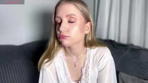 Alice online show from March 27, 5:57 pm