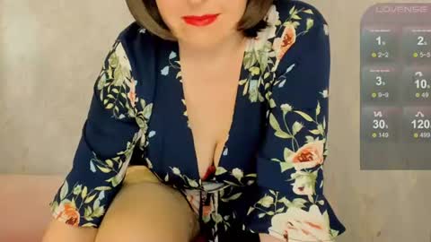 rainbowladyy online show from June 12, 5:37 am