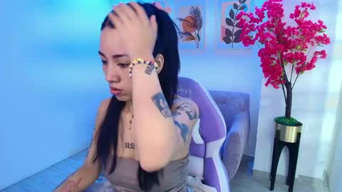 Rainy  online show from May 22, 11:52 am