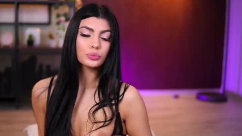 Lav online show from March 14, 9:05 pm