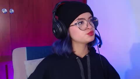 raventh_ online show from March 8, 10:19 am