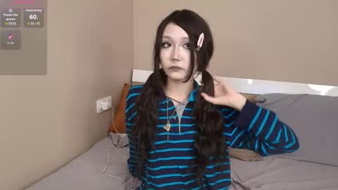 rayreina online show from May 17, 5:23 pm