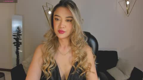 Rebe online show from April 14, 7:58 pm