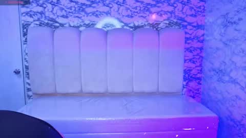 Hi Stream 800am to 200pm online show from March 28, 8:52 pm