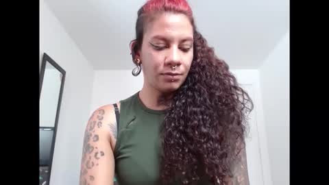 Instagram Valerie yourdream online show from March 24, 5:18 pm