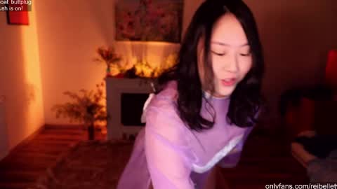      online show from April 17, 4:25 am