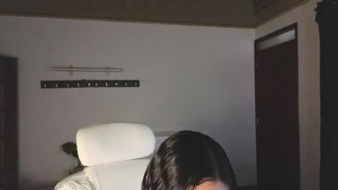 renaxi_smith online show from March 21, 7:52 pm