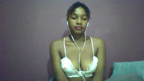 ricie001 online show from March 12, 4:31 pm