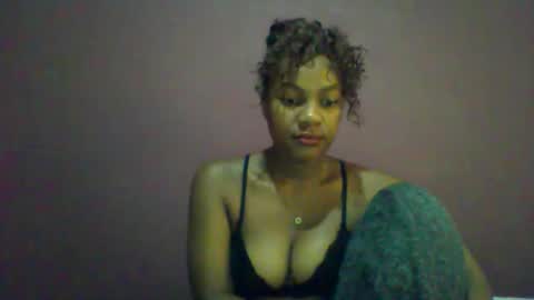 ricie001 online show from April 22, 9:06 am