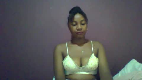 ricie001 online show from March 9, 12:30 pm