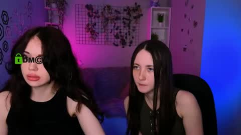 Meow online show from May 31, 8:43 pm