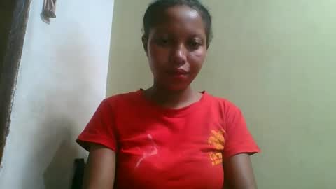 rinah654271 online show from May 1, 2:37 am