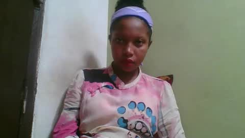 rinah654271 online show from May 16, 2:58 am