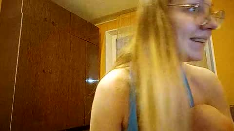 RinettaWilss online show from December 14, 11:56 pm