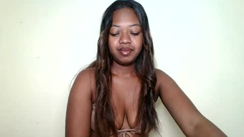 rochellinah online show from July 23, 11:51 am