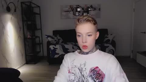 Roni online show from January 4, 12:16 am