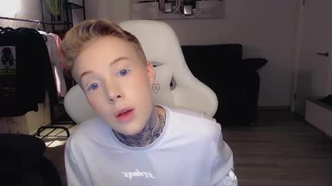 Roni online show from January 24, 5:00 pm