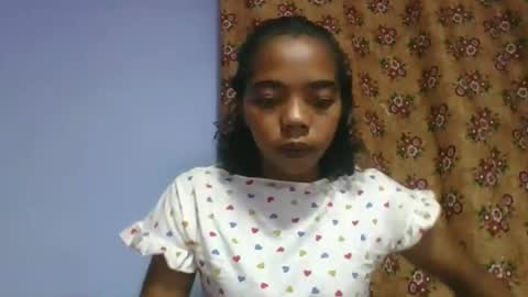 rosah225127 online show from April 21, 3:13 am