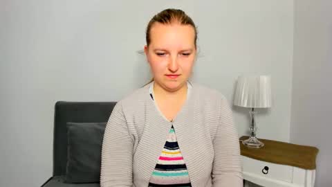 Rose online show from April 8, 5:15 pm